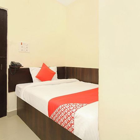Hotel O Vasundhara Guest House Near Tankbund Secundurabad Екстериор снимка