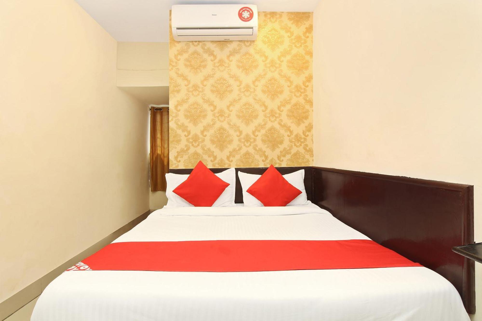Hotel O Vasundhara Guest House Near Tankbund Secundurabad Екстериор снимка